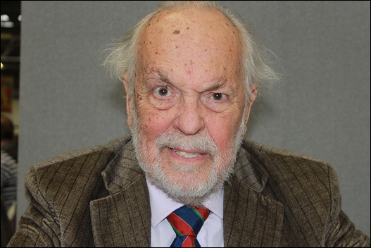 Survivors actor Philip Madoc at the Memorabilia event in Birmingham, 19-20 November 2011